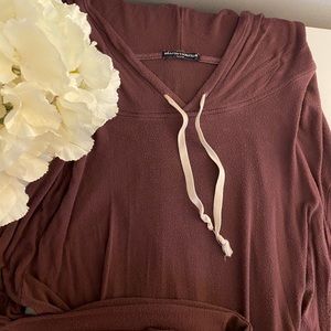 Brandy Melville Sweater